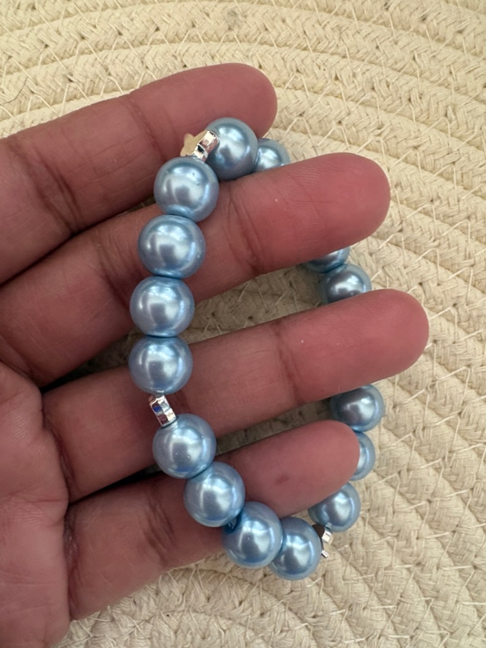 Blue Glass Beads Pearls Bracelet with Silver Butterfly Accents 🦋 - Picture 3 of 5